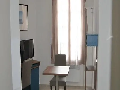Otel Odalys Campus Canebiere 3*